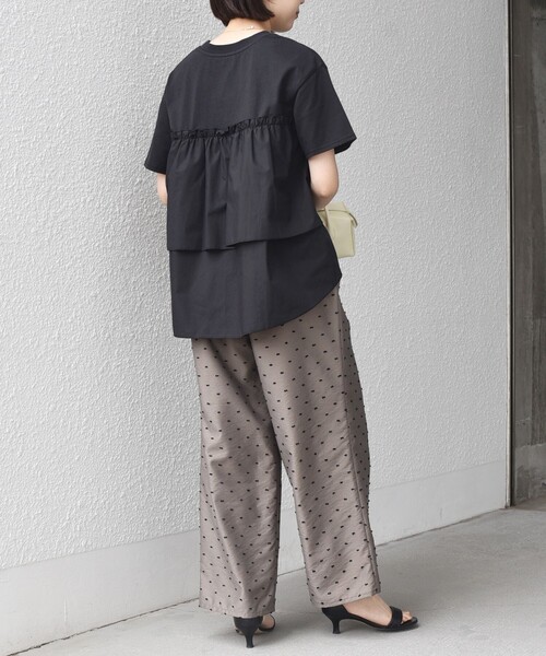SHIPS Colors(シップス カラーズ)の「SHIPS Colors:〈手洗い可能〉バックティアード デザイン カットソー(Tシャツ/カットソー・レディース・イエロー/ブラック/オフホワイト・ONE SIZE)」の19枚目の写真