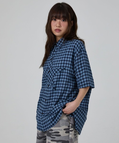 HOODHOOD(フッドフッド)の「【UNISEX】HOODHOOD/スターアップリケチェックシャツ(シャツ/ブラウス・レディース・ブラック/ブルー・MEDIUM)」の8枚目の写真