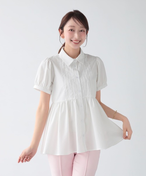 Mirenue(ミレニュー)の「フロントフリルペプラムブラウス(シャツ/ブラウス・レディース・ブルー/ホワイト/ネイビー・FREE)」の13枚目の写真