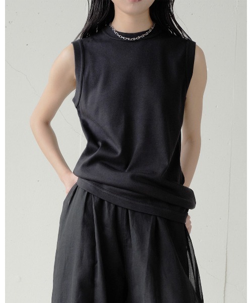 DoCLASSE( ドゥクラッセ)の「ピュアコットンスムース/ノースリーブ(Tシャツ/カットソー・レディース・ホワイト/ライトグレー/ローズ/モカ/チャコール/グレイッシュブルー/ブラック/ライム・L/M/S)」の2枚目の写真