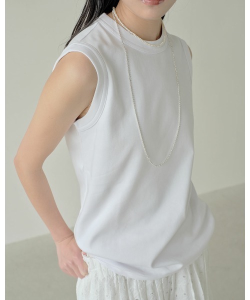 DoCLASSE( ドゥクラッセ)の「ピュアコットンスムース/ノースリーブ(Tシャツ/カットソー・レディース・ホワイト/ライトグレー/ローズ/モカ/チャコール/グレイッシュブルー/ブラック/ライム・L/M/S)」の10枚目の写真
