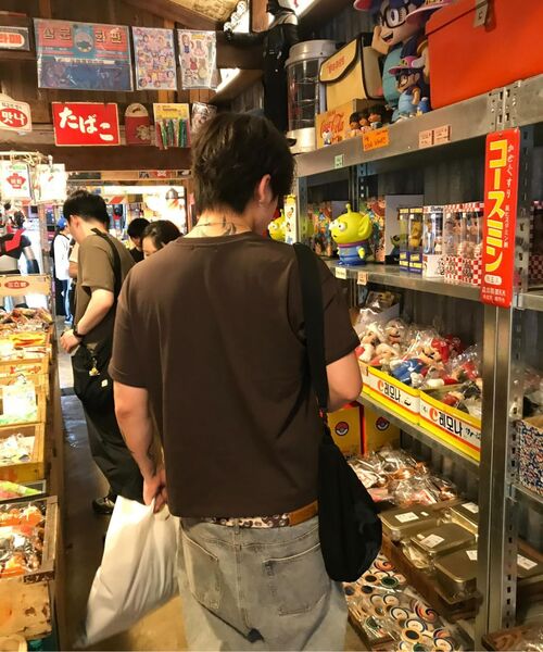 S'EST(エスイーエスティー)の「Bio Washing Crop T-shirts Dark Brown(Tシャツ/カットソー・メンズ・ダークブラウン・SMALL/MEDIUM/LARGE)」の4枚目の写真
