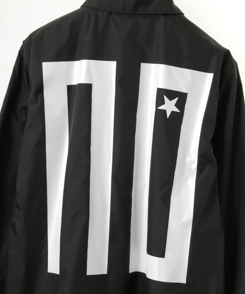 NO ID.(ノーアイディ)の「mj3728-NタフタペンタグラムプリントコーチJKT ジャケット(ナイロンジャケット・メンズ・ブラック/ホワイト・2/1/3)」の7枚目の写真