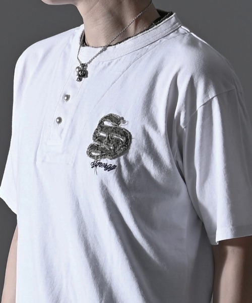 SILVER BULLET(シルバーバレット)の「『SILVER BULLET SELECT AP/シルバーバレットセレクト』フェイクレイヤードヘンリーネックTEE(Tシャツ/カットソー・メンズ・ライトグレー/ブラック/ホワイト・L/M)」の18枚目の写真