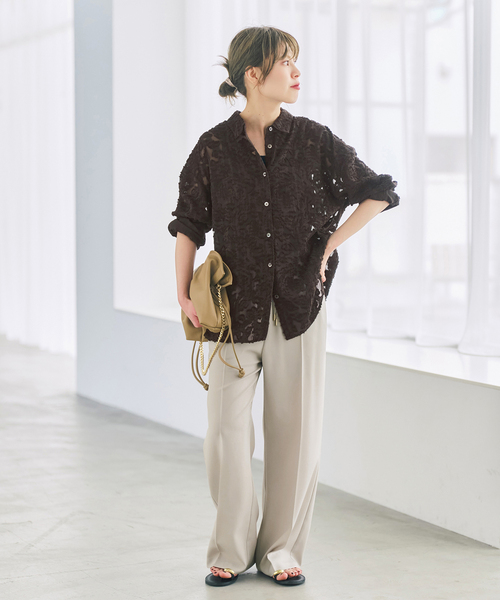 Spick & Span(スピックアンドスパン)の「《新色有り / 追加》シアージャガードシャツ(シャツ/ブラウス・レディース・アイボリー/ブラック/ブラウン・FREE)」の7枚目の写真