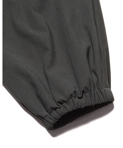SOPHNET.(ソフネット)の「4-WAY STRETCH LOOSE-FIT JOGGER PANTS(その他パンツ・メンズ・ネイビー/チャコールグレー・1/2/3/4)」の6枚目の写真