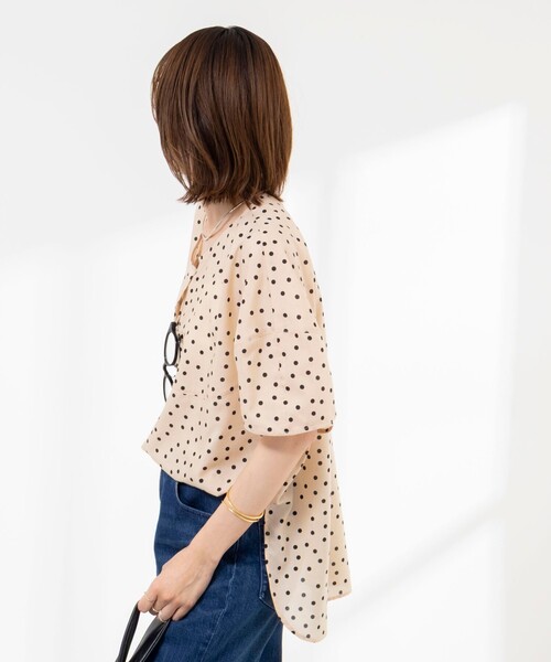 Rie Miller(リエミラー)の「《接触冷感》ウォッシャブルキャップスリーブプルオーバー(シャツ/ブラウス・レディース・ブラウン系その他/ベージュ系その他/ブラック系その他・38)」の11枚目の写真