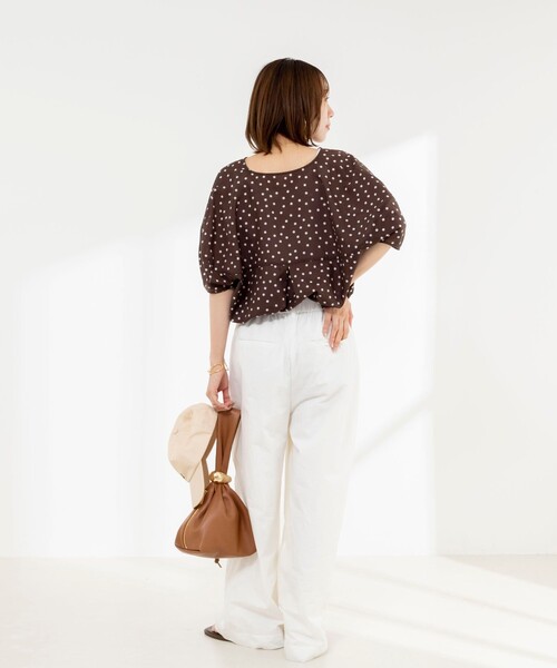 Rie Miller(リエミラー)の「《接触冷感》ウォッシャブルキャップスリーブプルオーバー(シャツ/ブラウス・レディース・ブラウン系その他/ベージュ系その他/ブラック系その他・38)」の17枚目の写真
