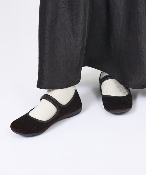 ALBEROLA(アルベローラ)の「【ALBEROLA / アルベローラ】ベロア メリージェーン/バレエシューズ/ベロア(バレエシューズ・レディース・ブラウン/ブラック・23/22/25/24)」の10枚目の写真