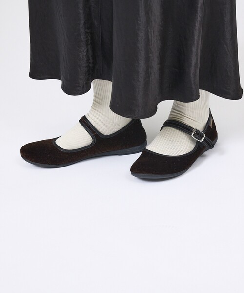 ALBEROLA(アルベローラ)の「【ALBEROLA / アルベローラ】ベロア メリージェーン/バレエシューズ/ベロア(バレエシューズ・レディース・ブラウン/ブラック・23/22/25/24)」の11枚目の写真