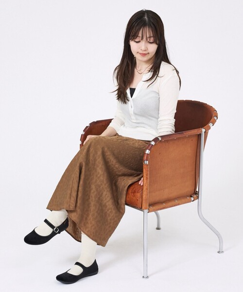 ALBEROLA(アルベローラ)の「【ALBEROLA / アルベローラ】ベロア メリージェーン/バレエシューズ/ベロア(バレエシューズ・レディース・ブラウン/ブラック・23/22/25/24)」の15枚目の写真