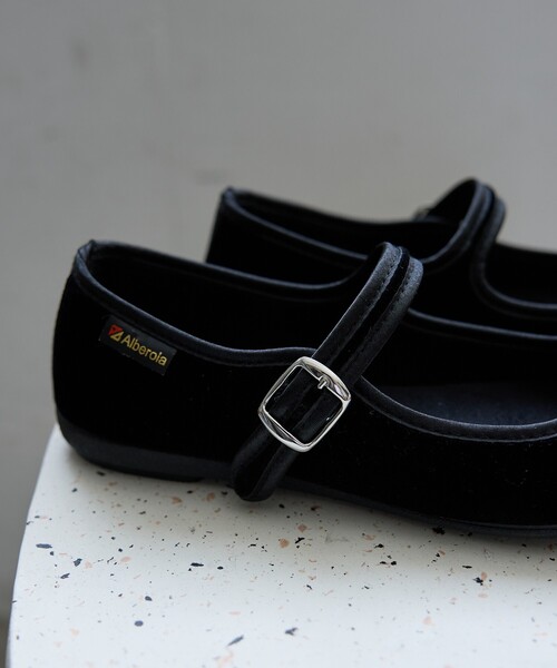 ALBEROLA(アルベローラ)の「【ALBEROLA / アルベローラ】ベロア メリージェーン/バレエシューズ/ベロア(バレエシューズ・レディース・ブラウン/ブラック・23/22/25/24)」の17枚目の写真