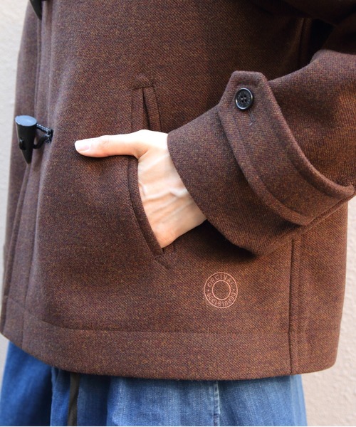 ORCIVAL(オーシバル)の「ORCIVAL/オーシバル メルトンショートダッフルコート MELTON SHORT DUFFLE COAT OR-A0846 PML(ダッフルコート・レディース・ネイビー/ダークブラウン・2)」の4枚目の写真