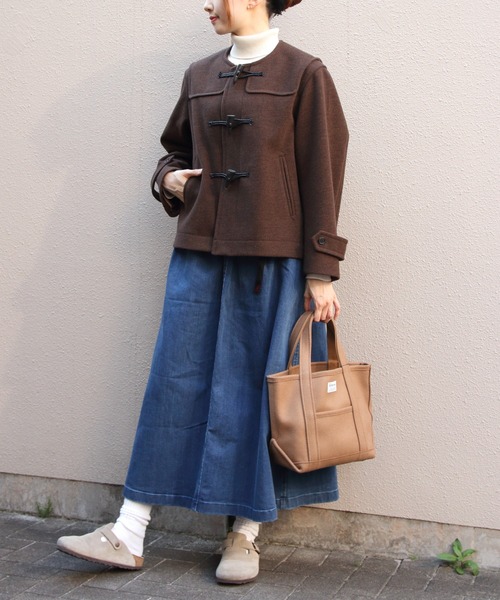 ORCIVAL(オーシバル)の「ORCIVAL/オーシバル メルトンショートダッフルコート MELTON SHORT DUFFLE COAT OR-A0846 PML(ダッフルコート・レディース・ネイビー/ダークブラウン・2)」の17枚目の写真