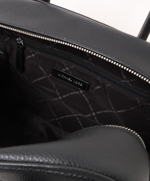 MICHAEL KORS(マイケルコース)の「ASHTON サッチェル ミディアム(ハンドバッグ・レディース・ブラック・FREE)」の4枚目の写真