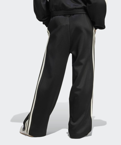 adidas(アディダス)の「スタジアム スリーストライプス トラックパンツ / アディダス adidas(スウェットパンツ・レディース・ブラック・LARGE/MEDIUM/SMALL/X-LARGE/X-SMALL)」の2枚目の写真