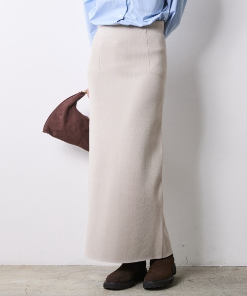 CHIC STYLE(シックスタイル)の「ニットマキシタイトスカート<大きいサイズ有>シックスタイル(スカート・レディース・アイボリー/チャコール/ブラック・5L/4L/3L/LL/L/M)」の2枚目の写真
