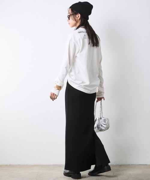 CHIC STYLE(シックスタイル)の「ニットマキシタイトスカート<大きいサイズ有>シックスタイル(スカート・レディース・アイボリー/チャコール/ブラック・5L/4L/3L/LL/L/M)」の22枚目の写真
