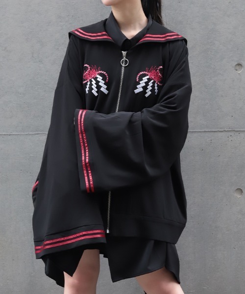 REZEN(リゼン)の「彼岸花刺繍セーラーブルゾン(その他アウター・メンズ・レッドパープル/アイボリー/ローズ・FREE)」の3枚目の写真