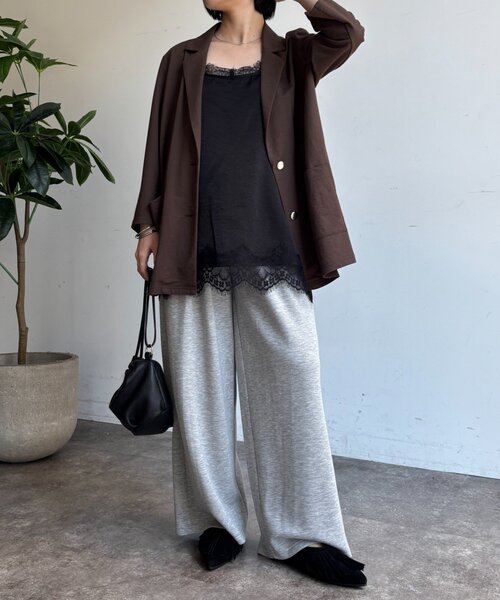 Jena espace merveilleux(ジェナ エスパスメルヴェイユ)の「レースキャミブラウス(シャツ/ブラウス・レディース・ブラック/アイボリー・FREE)」の17枚目の写真