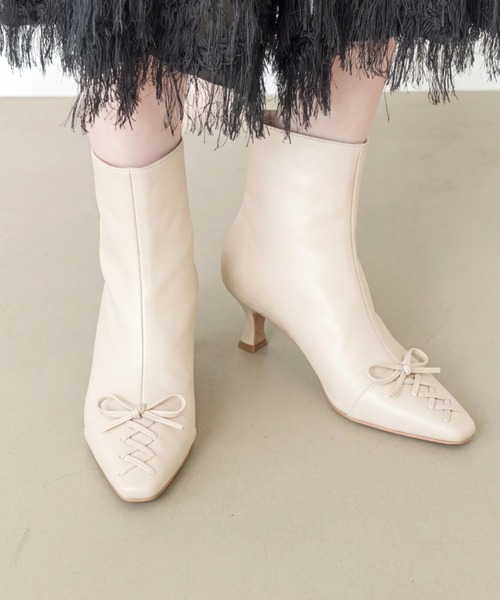 Launa lea（ラウナレア）の「【26秋冬】レースアップリボンブーツ(0639)（ブーツ・レディース・ブラウン/アイボリー/ワイン/ブラック・LL/L/M/S）」の2枚目の写真