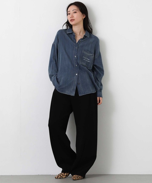 Gready Brilliant(グレディブリリアン)の「シアーデニムロゴシャツ(シャツ/ブラウス・レディース・インディゴブルー・38)」の13枚目の写真
