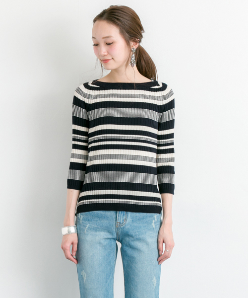 URBAN RESEARCH(アーバンリサーチ)の「UR レトロボーダープルオーバー(ニット/セーター・レディース・ホワイト系その他/グリーン系その他・FREE)」の4枚目の写真