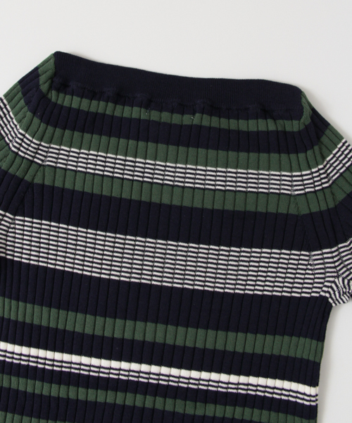 URBAN RESEARCH(アーバンリサーチ)の「UR レトロボーダープルオーバー(ニット/セーター・レディース・ホワイト系その他/グリーン系その他・FREE)」の6枚目の写真