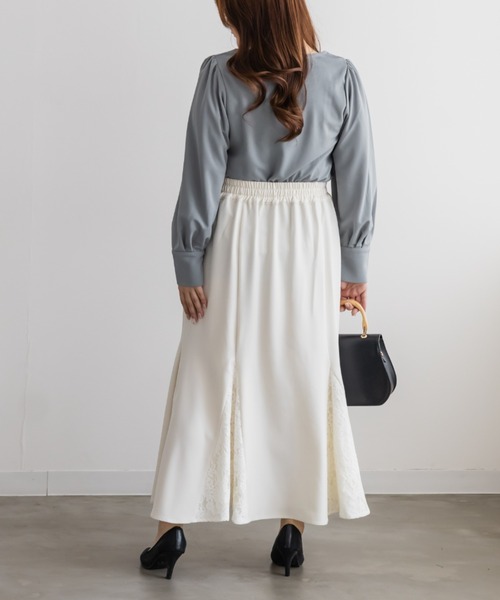 CLETTE(クレット)の「ハートネックカットジョーゼットプルオーバー(シャツ/ブラウス・レディース・ブルー/ピンク/ネイビー・3L/LL/4L)」の11枚目の写真
