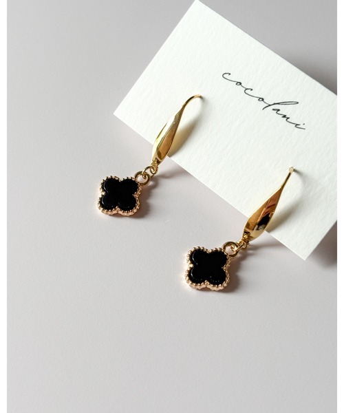 tone（トーン）の「【cocolani】［金属アレルギー対応］揺れる クローバーピアス(MA)（ピアス（両耳用）・レディース・ホワイト/ブラック・FREE）」の19枚目の写真
