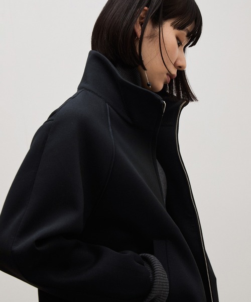 ADAM ET ROPE'(アダムエロペ)の「【WEB限定】・【定番】ダンボールコクーンブルゾン(ブルゾン・レディース・ブラック/チャコールグレー/ダークブラウン/ベージュ系その他・FREE)」の6枚目の写真