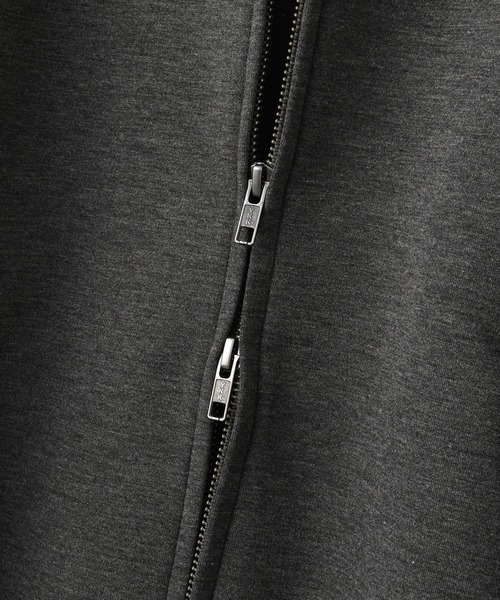 ADAM ET ROPE'(アダムエロペ)の「【WEB限定】・【定番】ダンボールコクーンブルゾン(ブルゾン・レディース・ブラック/チャコールグレー/ダークブラウン/ベージュ系その他・FREE)」の16枚目の写真