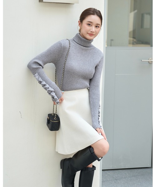 BIRTHDAY BASH(バースデイバッシュ)の「FRILL SLEEVE HIGHNECK KNIT(フリルスリーブハイネックニット)(ニット/セーター・レディース・グレー・S)」の16枚目の写真