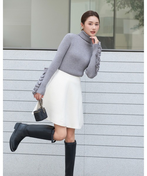 BIRTHDAY BASH(バースデイバッシュ)の「FRILL SLEEVE HIGHNECK KNIT(フリルスリーブハイネックニット)(ニット/セーター・レディース・グレー・S)」の12枚目の写真