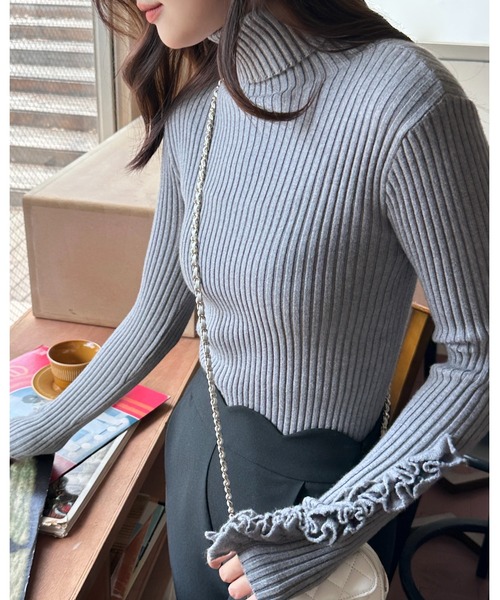 BIRTHDAY BASH(バースデイバッシュ)の「FRILL SLEEVE HIGHNECK KNIT(フリルスリーブハイネックニット)(ニット/セーター・レディース・グレー・S)」の20枚目の写真