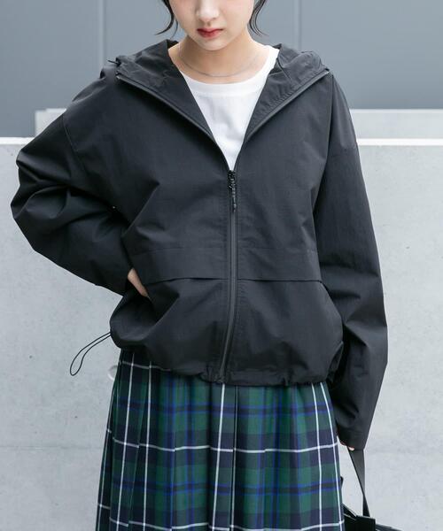 ITEMS URBANRESEARCH(アイテムズ アーバンリサーチ)の「リップストップマウンテンパーカー(マウンテンパーカー・レディース・ブラック/ブラウン・FREE)」の3枚目の写真