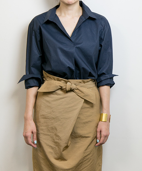 ESTNATION（エストネーション）の「ESTNATION シャツプルオーバー（シャツ/ブラウス・レディース・オフホワイト/ネイビー/ベージュ・38/36）」の15枚目の写真