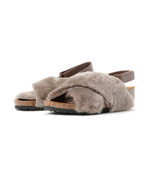 Sonia C | シープファーフットベットサンダル     (サンダル)