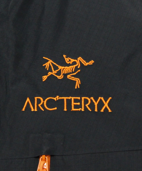BEAMS（ビームス）の「ARC'TERYX×BEAMS / 別注 “Alpha SL” シェルジャケット（ブルゾン・メンズ・ブラック・X-SMALL/SMALL/MEDIUM）」の14枚目の写真