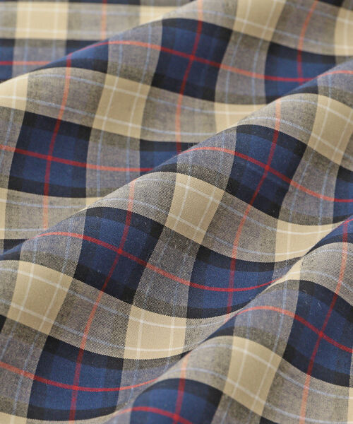 BEAMS（ビームス）の「BEAMS / タータンチェック ハンカチーフ②（ハンカチ/ハンドタオル・メンズ・グリーン/ネイビー/その他1/ベージュ/レッド/ホワイト/ブラウン系その他4/ブラック/ブラウン系その他・ONE SIZE）」の21枚目の写真