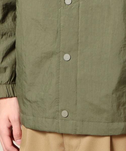 NIKE（ナイキ）の「＜NIKE（ナイキ）＞ WOVEN COACH JACKET/コーチジャケット ◆（ナイロンジャケット・メンズ・ブラック/ケリー・LARGE/MEDIUM/SMALL）」の13枚目の写真