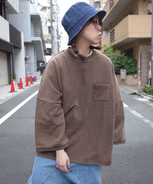 rovtski（ロフトスキー）の「rovtski 【ビッグシルエット】ミニ裏毛パウダーブリーチBIGトレーナーF（スウェット・レディース・ブラック/ピンク/イエロー/ブルー/グリーン・FREE）」の20枚目の写真