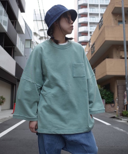 rovtski（ロフトスキー）の「rovtski 【ビッグシルエット】ミニ裏毛パウダーブリーチBIGトレーナーF（スウェット・レディース・ブラック/ピンク/イエロー/ブルー/グリーン・FREE）」の17枚目の写真