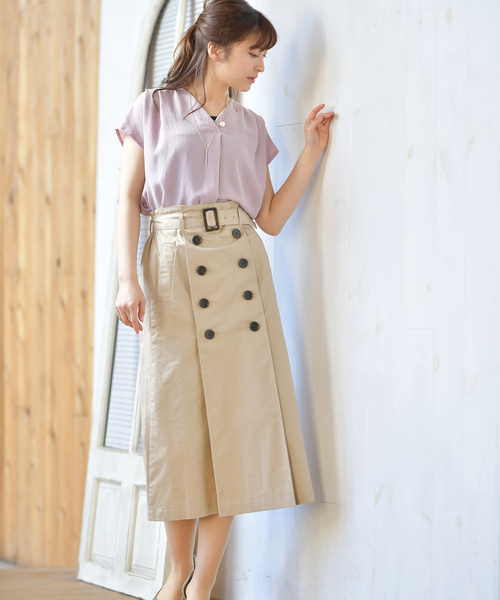 rps(アールピーエス)の「ネックレス付重ねVネック半袖ブラウス(シャツ/ブラウス・レディース・オフホワイト/グレー/サックスブルー/ラベンダー/ブルーグリーン/マスタード/ブラック/キャメル/ネイビー・M)」の16枚目の写真