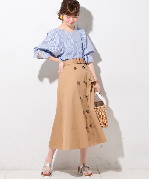 natural couture（ナチュラルクチュール）の「ダブルボタントレンチスカート（スカート・レディース・ベージュ/パープル系その他/レンガ・FREE）」の4枚目の写真