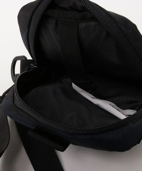 NEW ERA(ニューエラ)の「【NEW ERA/ニューエラ】SHOULDER POUCH(ショルダーバッグ・メンズ・ブラック/タイガーカモ・FREE)」の5枚目の写真