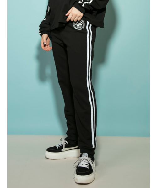 Candy Stripper（キャンディストリッパー）の「BASIC EMBROIDERED JERSEY パンツ（その他パンツ・レディース・ブラック/ラベンダー/ネイビー・2）」の2枚目の写真