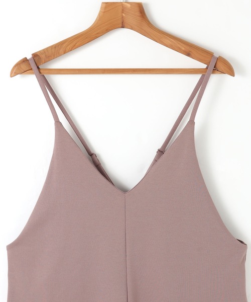 andme（アンドミー）の「きれいめポンチVネックキャミサロペット（サロペット/オーバーオール・レディース・ブラック/ライトブラウン/ネイビー/カーキ/グレー系その他・M）」の11枚目の写真