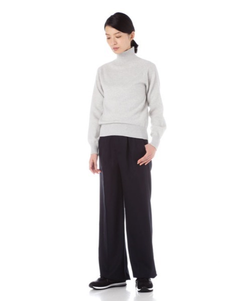 SUNSPEL（サンスペル）の「SUNSPEL / WOMEN’S LAMBSWOOL（ニット/セーター・レディース・オフホワイト/グリーン・2）」の13枚目の写真