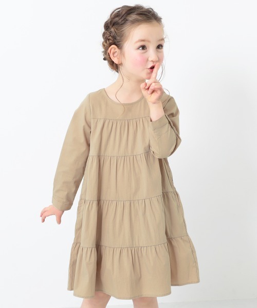 devirock(デビロック)の「ティアード長袖ワンピース(ワンピース・キッズ・ホワイト/ブラック/モカ/パープル系その他/ダークベージュ・110cm/100cm/120cm/130cm/140cm/150cm/160cm)」の1枚目の写真